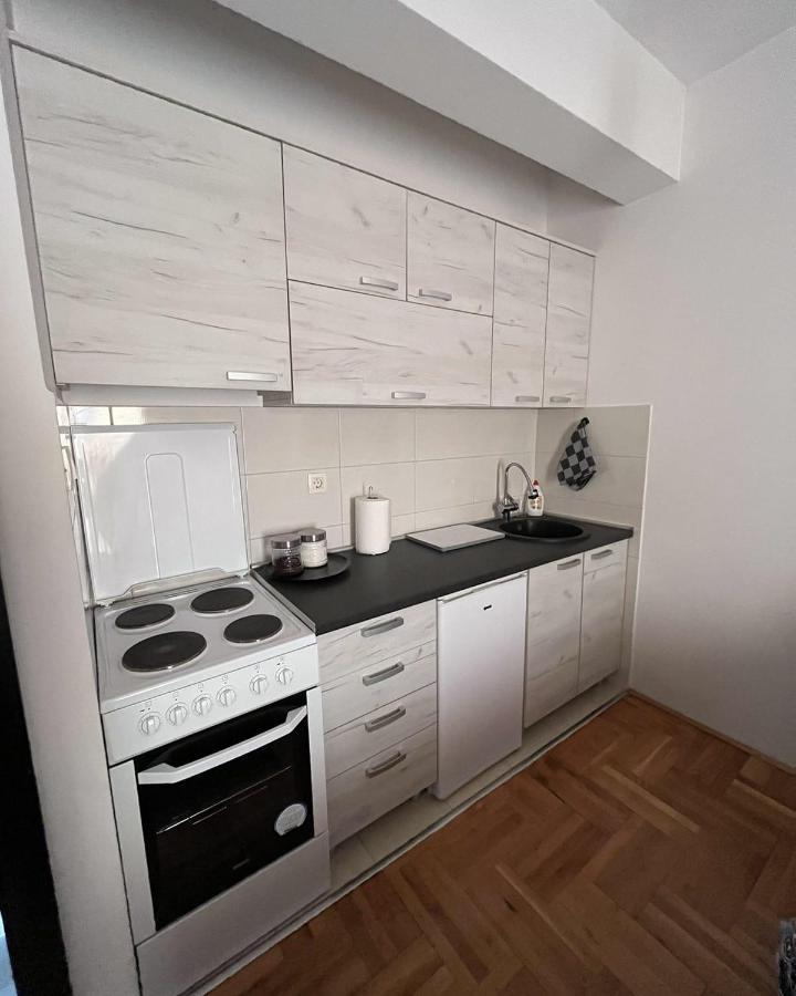 Studio Place 8 Podgoriçe Dış mekan fotoğraf